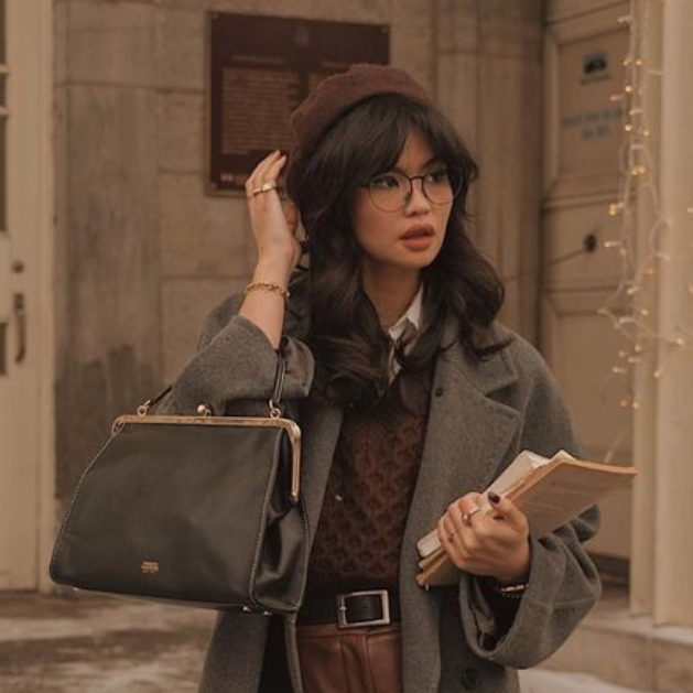 Estilos de looks - Dark academia - Sarte Colore