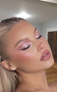 Estilos de looks - Barbie core - Sarte Colore